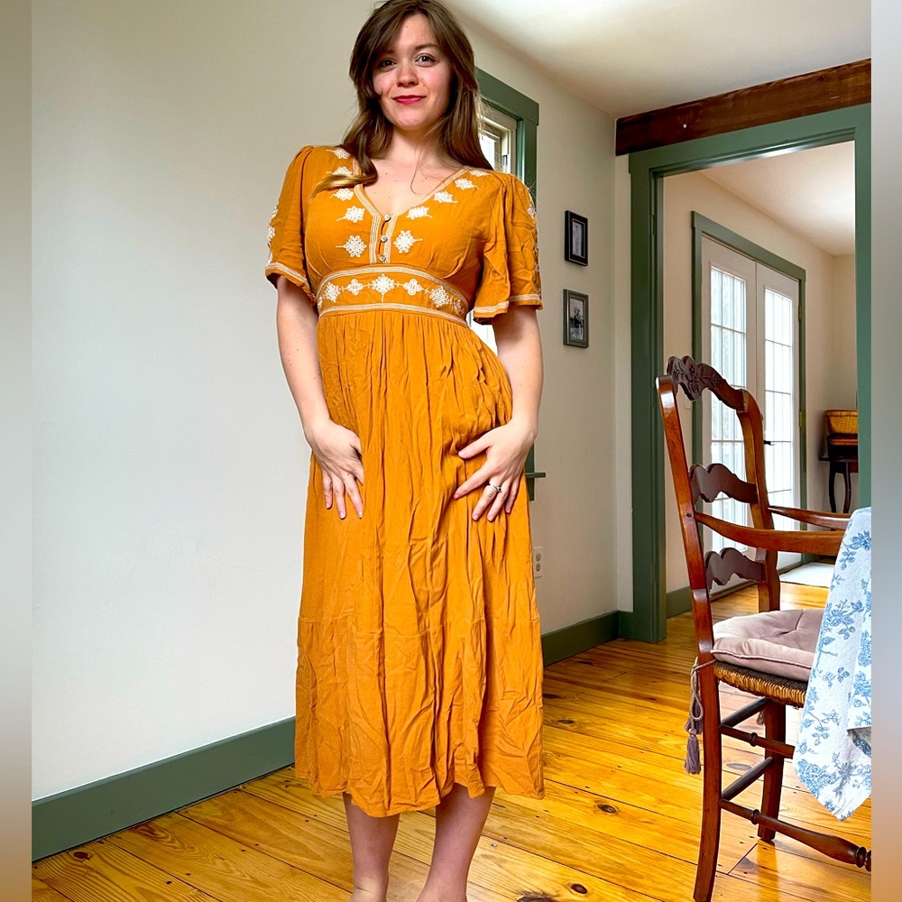 Short sleeve 🍊midi dress